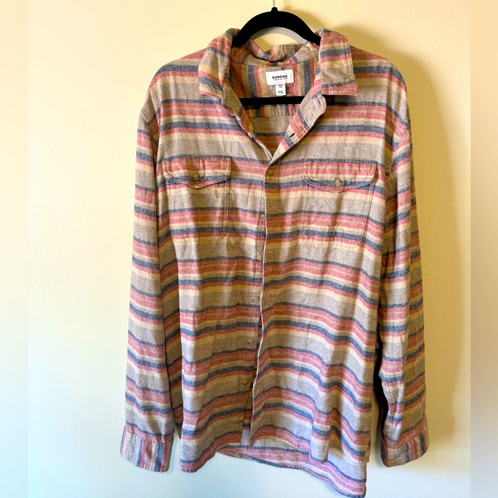 Sonoma button up shirt. Size XXL